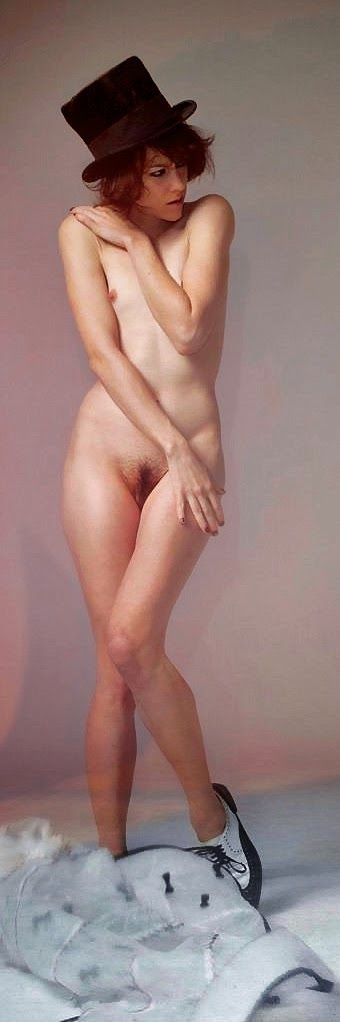 Jena malone nude hunger games